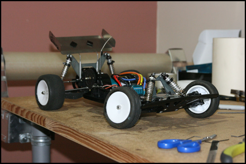 OIN Mid Motor RC10